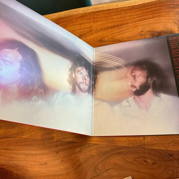 Bee Gees 1979 “Spirits Having Flown” Vinyl Record Polygram - Picture 3 of 16
